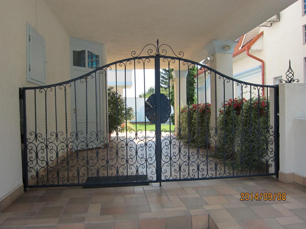 Csigahaz Panzio Hotel Gyula Kamer foto