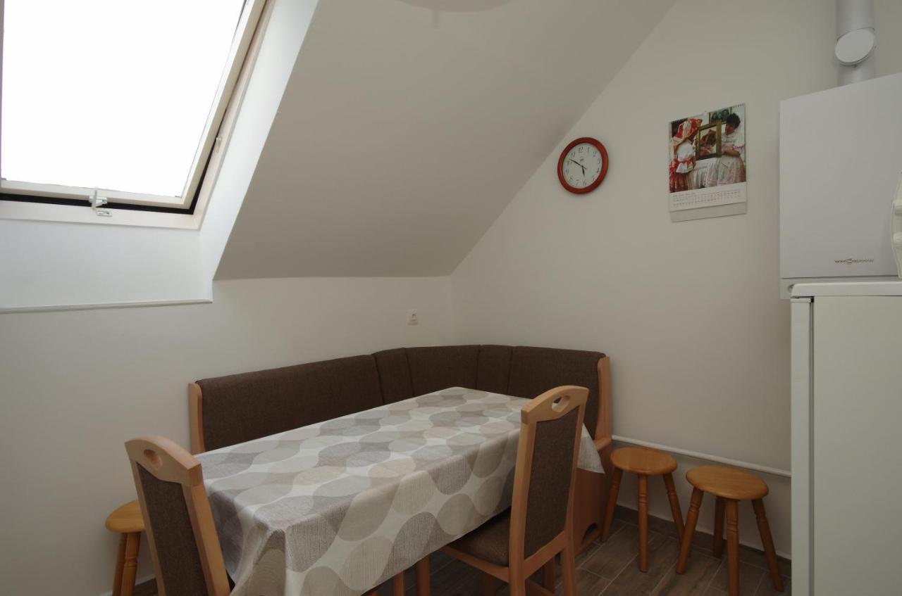 Csigahaz Panzio Hotel Gyula Buitenkant foto